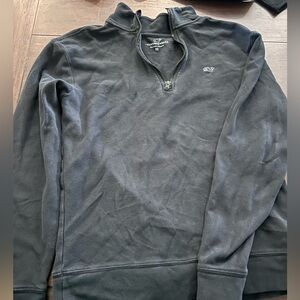 Vineyard Vines 3/4 zip pullover. Adult XS. Black
